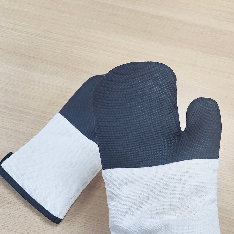 Personalized Photo Oven Mitts