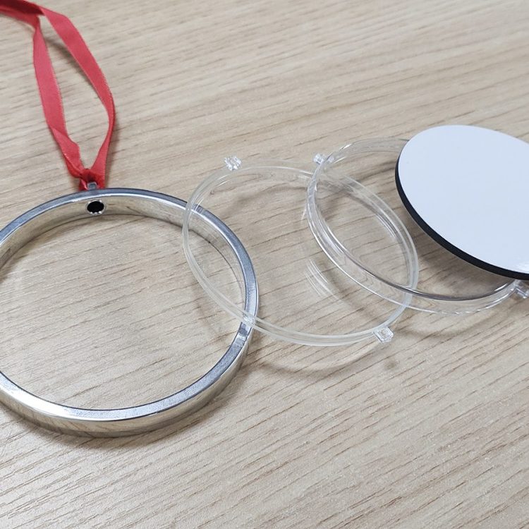 Sublimation-Transparent-plastic-rotating-ornament