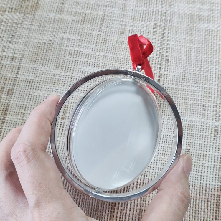 Sublimation-Transparent-plastic-rotating-ornament